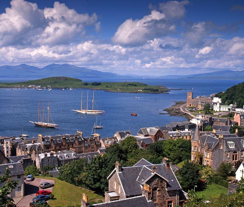 Clan Cottages Oban Esterno foto